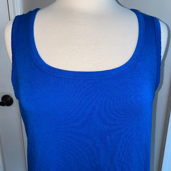- Chico's 2 tank top 12 - Picture 2 of 4